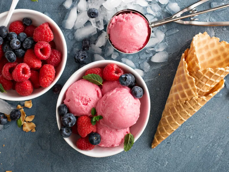 How to Make Trendy Ice Cream with Exciting Toppings